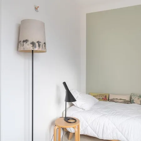 Bright New Apartment With Wifi